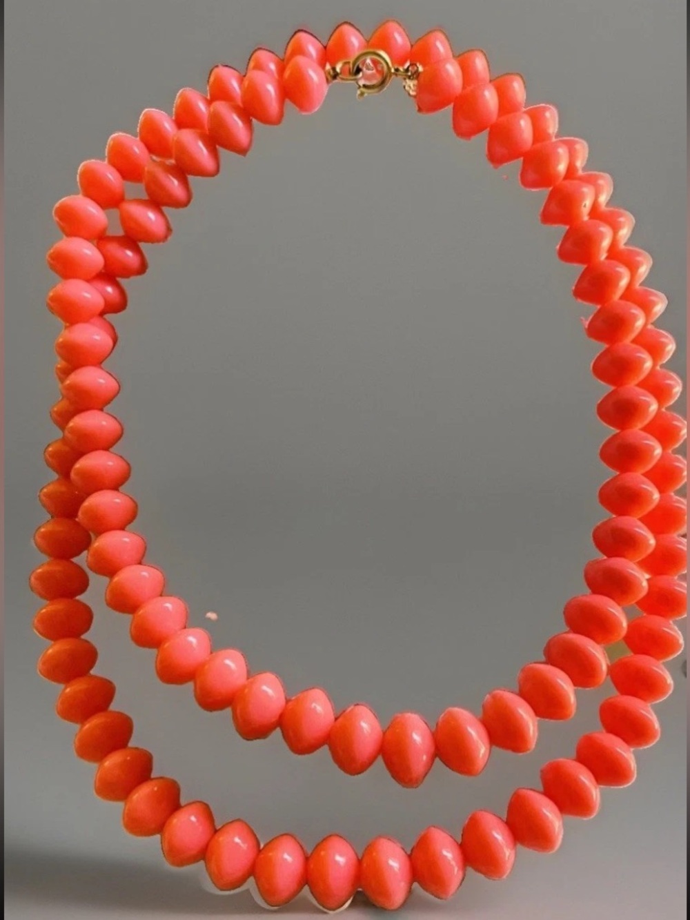 Women’s Crown Trifari Beaded Bright Pink 33” Vintage Costume Jewelry Necklace